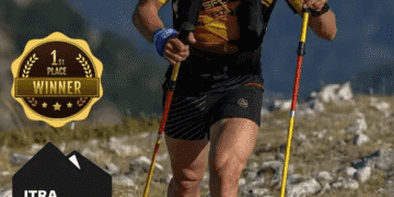 Ο Δημήτρης Σελετης κερδίζει και το βραβείο του κοινού ως ο καλύτερος αθλητής ορεινού τρεξίματος.